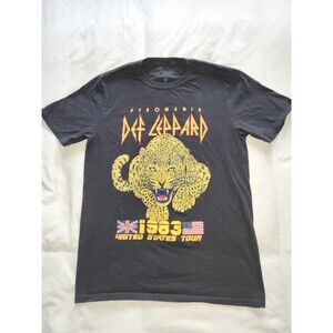 Def Leppard T-Shirt Mens Size M Black Pyromania 1983 Tour Graphic Rock Band Tee